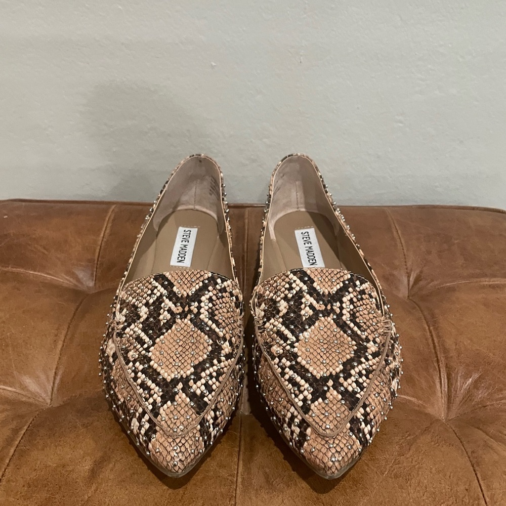 Steve Madden Feather Snakeskin Pointed Toe Flats